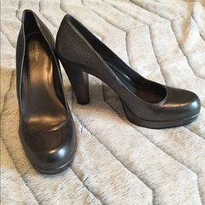 BN Calvin Klein “Scarlet” Gun Metal Metallic Heel